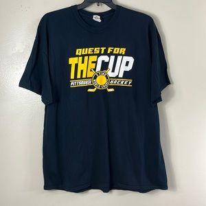 Gildan tee shirt black Quest for the cup Pittsburgh hockey men’s size 2XL